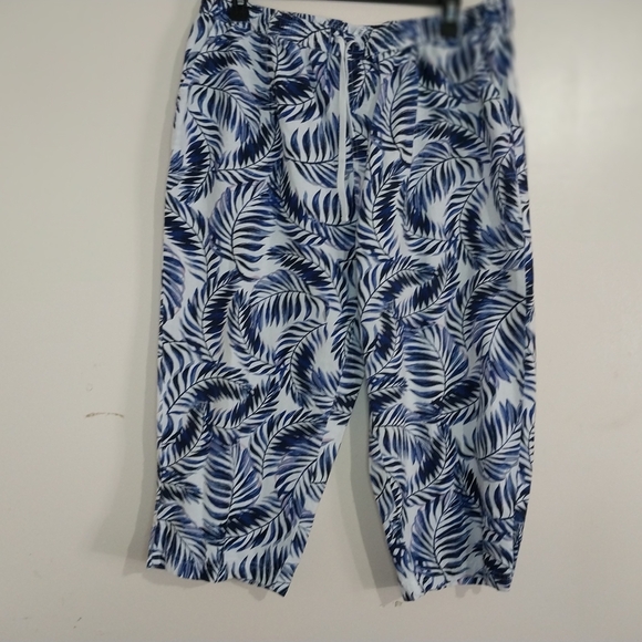 Emily Daniels Size L Leaf Print Cotton Pants - Picture 2 of 9